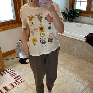 White flower catalog t-shirt